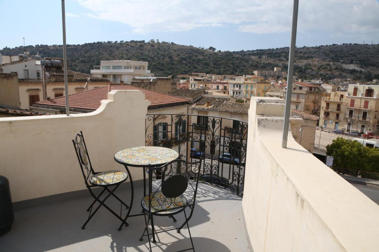 Apartamento Palazzo Leonardo Scicli Exterior foto